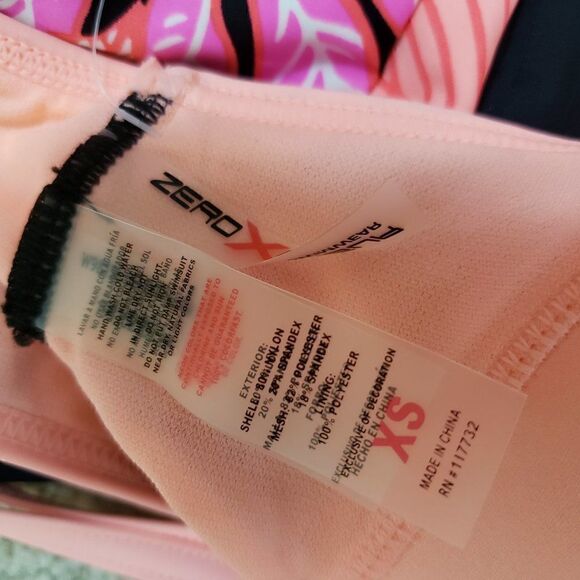 Zero Xposure Womens Tankini Swim Top Size XS Pink Floral UPF 30 Sun Protection - Picture 9 of 9